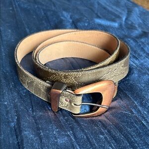 Karen Kane green leather belt
